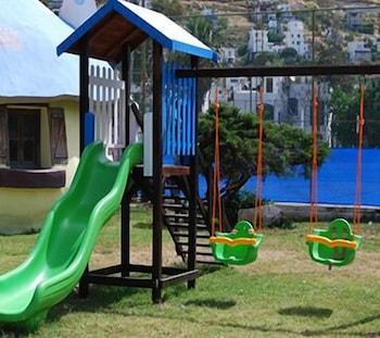 Club Blue White Otel 3*