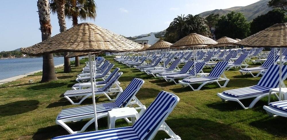 Club Blue White Bodrum