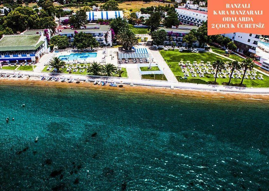 Otel Club Blue White